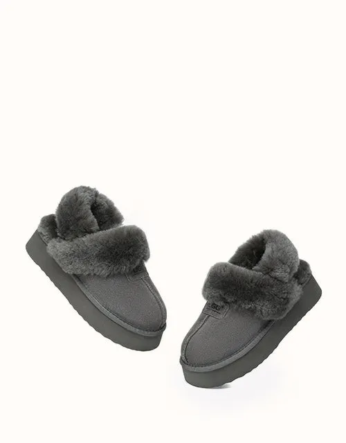 AUSTRALIAN SHEPHERD® Suzie Platform