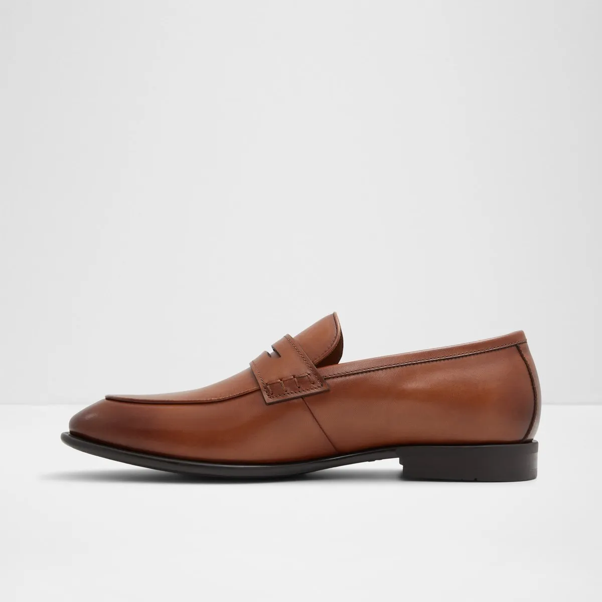 Darris Loafers