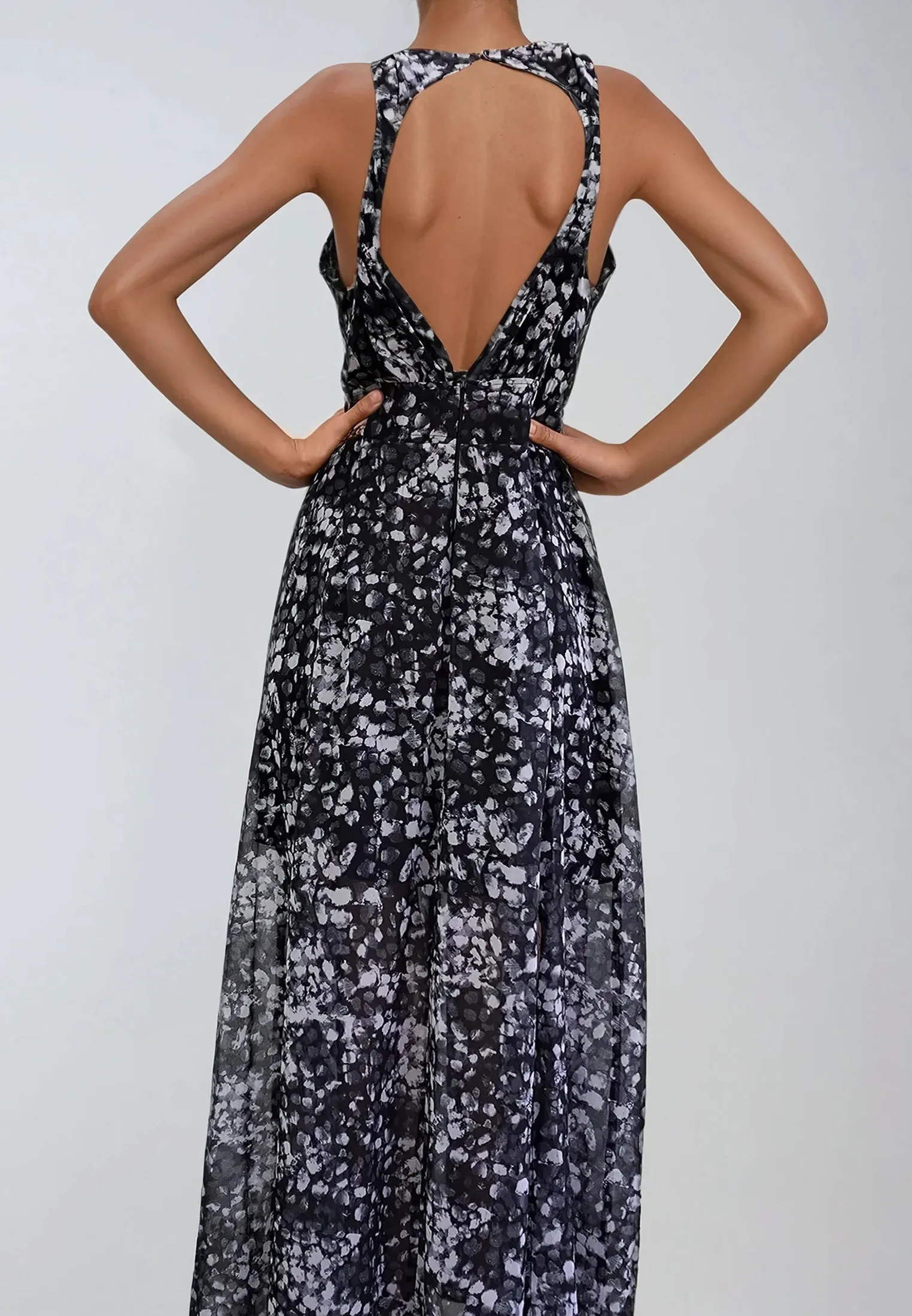 DIAMOND DRESS STILL PRINT