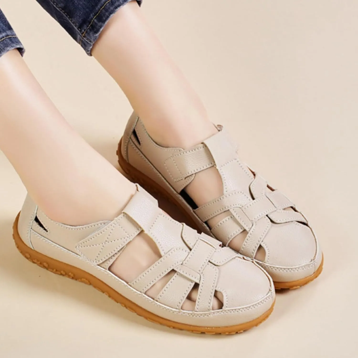 Fisherman Sandals for Women Close Toe Gladiator Sandals with Straps Roman Style Sport Non Slip Shoes Hollow Out Summer Shoes for Walking Dressy Trendy 2025
