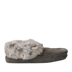 Manitobah Mukluks Tipi Moccasin in Charcoal Grey